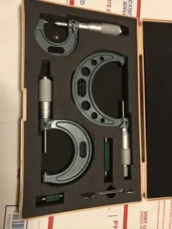 MITUTOYO 103-922 0-3 MICROMETER SET
