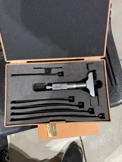 MITUTOYO DEPTH MICROMETER SET 0-6