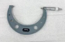 MITUTOYO 103-220 MICROMETER 5-6 INCH 0.0001 RATCHET
