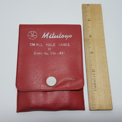 VINTAGE MITUTOYA 154-901 SMALL HOLE .125 -.5