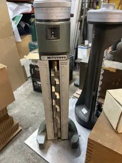 MITUTOYO HEIGHT MASTER GAGE 515-319 RANGE 0.2