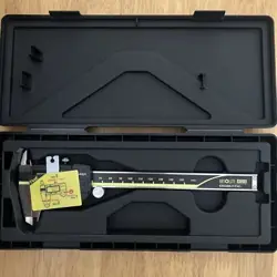 MITUTOYO CD 15AX (DIGITAL CALIPER)