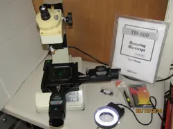 MITUTOYO TM-500 TOOLMAKERS MICROSCOPE 176-811A,2