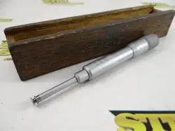 MITUTOYO PRECISION INTERNAL GROOVE MICROMETER 146-102 0-1