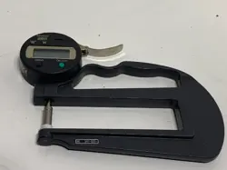 MITUTOYO DIGIMATIC THICKNESS GAGE 547-520 WITH BATTERY