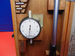 VINTAGE DIAL