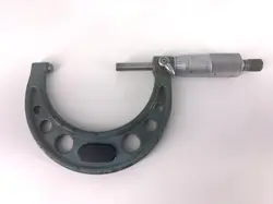 MITUTOYO MODEL 103-217 MICROMETER 2-3
