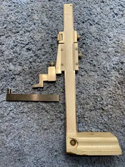 MITUTOYO  6