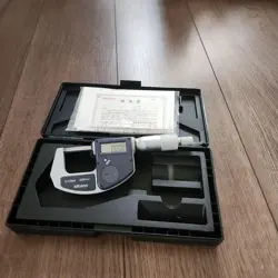 293-805 MICROMETER PRECISION