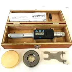 MITUTOYO DIGIMATIC HOLE