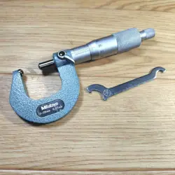 MITUTOYO 0-25MM MICROMETER