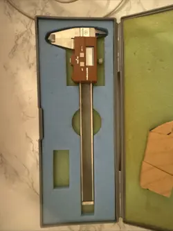 WITH CASE 0-15CM