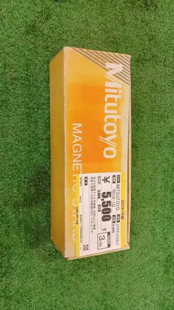 MITUTOYO 7010-10 MAGNETIC STAND FROM JAPAN [EXCELLENT]