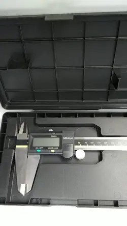 MITUTOYO CD-30AX