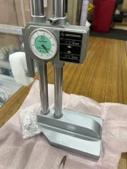 MITUTOYO HEIGHT GAUGE