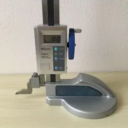 DIGITAL HEIGHT GAUGE