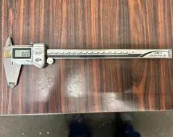 MITUTOYO ABS COOLANT PROOF CALIPER 200MM JAPAN