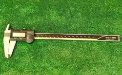 CALIPER PRECISION MEASURING