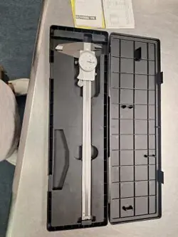 USED MITUTOYO MICROMETER 505-746 12