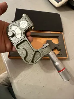COMPARATOR MICROMETER MACHINIST