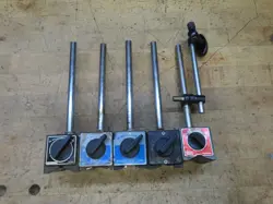 @D89
