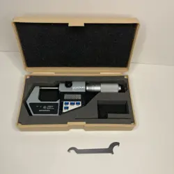 DIGITAL MICROMETER WORKING