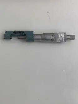 MITUTOYO   HUB MICROMETER   147-351