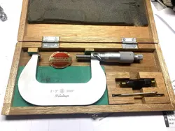 101-119 MICROMETER W/CASE