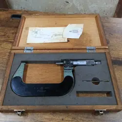 MITUTOYO  DIGITAL OUTSIDE MICROMETER, 3-4