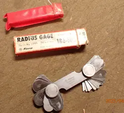 OLDER MITUTOYO RADIUS