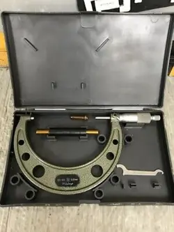 MITUTOYO MICROMETER OM-125 100MM TO 125MM ACCURACY