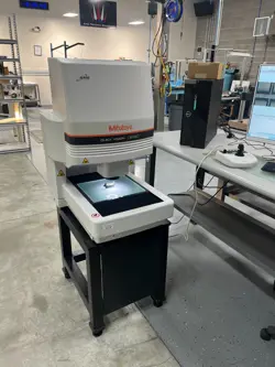 QV-L2021L-D VISION MEASURING