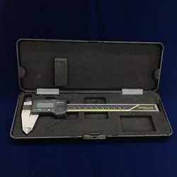COOLANT PROOF MICROMETER MODEL NO. 293 240 30 MITUTOYO