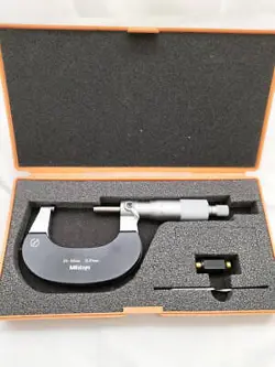 MICROMETER    102 218 MITUTOYO