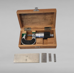 END GAUGE