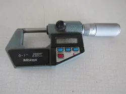 MITUTOYO 293-766-10 DIGITAL CALIPER WITH CASE 0 - 1