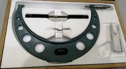 MICROMILLIMETER MODEL NUMBER  OM 250 MITUTOYO