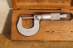 MITUTOYO MICROMETER
