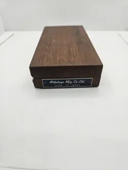 MICROMETER IN WOODEN