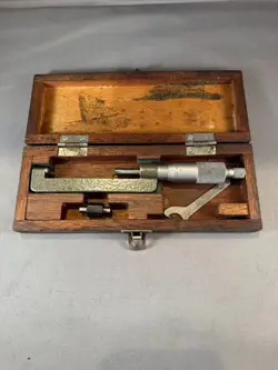 HUB OUTSIDE MICROMETER