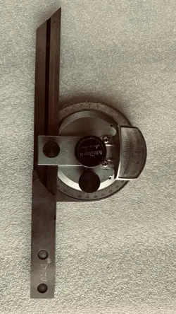 MITUTOYO UNIVERSAL BEVEL PROTRACTOR