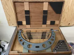 MITUTOYO NO. 104-201  12-18