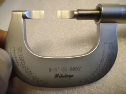 MITUTOYO 0-1 BLADE MICROMETER 122-135