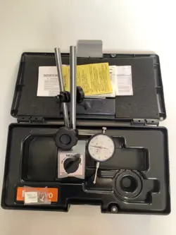 MITUTOYO DIAL INDICATOR MAGNETIC BASE