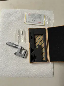 MITUTOYO 117-107 INTERCHANGEABLE ANVIL MICROMETER 0-1