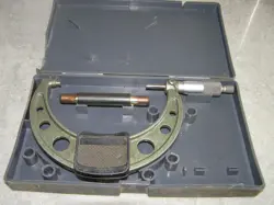 OM-125 MICROMETER