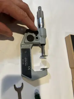 MITUTOYO 1”-2”
