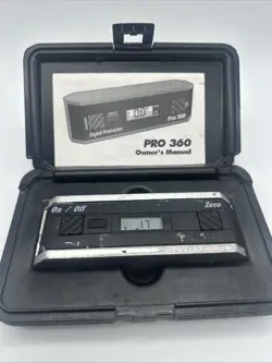 LEVEL W/ CASE