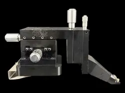 LINEAR STAGE