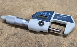 0-1 MICROMETER